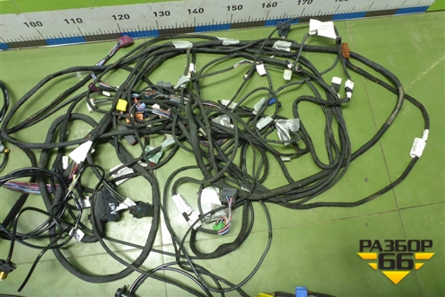 Проводка в кабину  (AZ962277000100) для Sitrak C7H (С7Н)