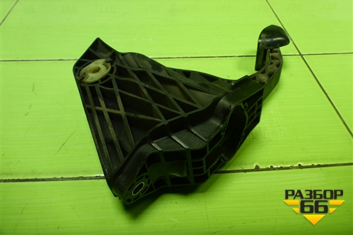 Педаль сцепления (6RU721059D) для Volkswagen Polo (седан) с 2010г (Поло)