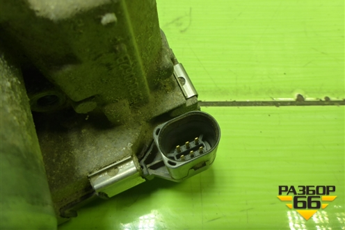 Заслонка дроссельная электрическая (1.6л CWV) (03F133062B) для Volkswagen Polo (седан) с 2010г (Поло)