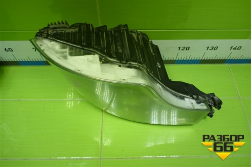 Фара правая (галоген) (A9618204139) для Mercedes Benz TRUCK Actros MP4 с 2012г (Актрос)