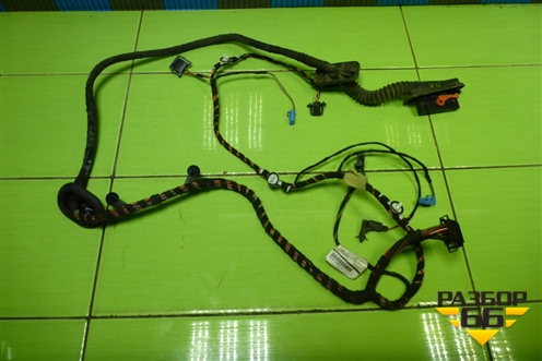 Проводка двери передней левой (6RU971120CN) для Volkswagen Polo (седан) с 2010г (Поло)