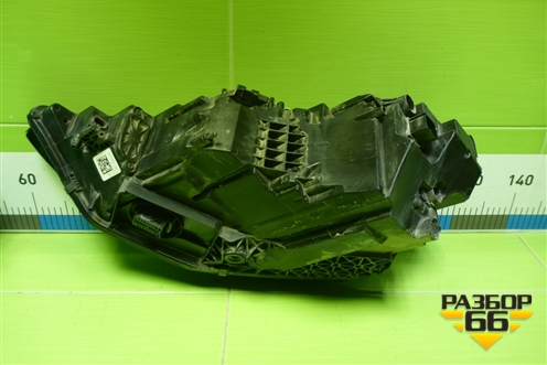 Фара правая (после 2021г Matrix Led без блока) (4N0941080B) для Audi A8 с 2017г (А8)