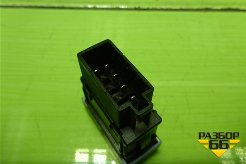 Кнопка стеклоподъёмника (левая) (812W255037024) для Sitrak C7H (С7Н)