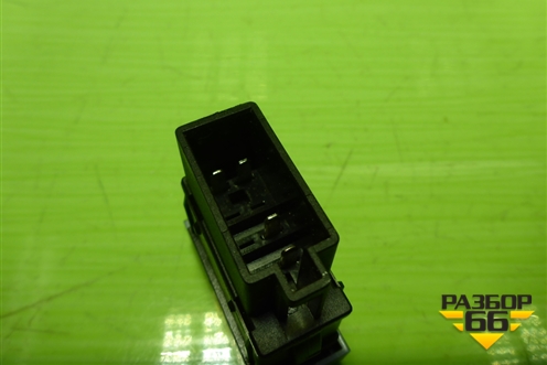 Кнопка  освещения салона (AZ962258000027) для Sitrak C7H (С7Н)