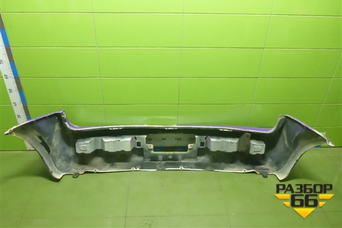 Бампер задний для Nissan Cube с 2002-2008г