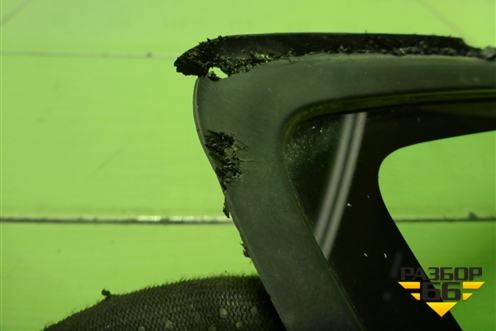 Стекло глухое правое для Volkswagen Polo (седан) с 2010г (Поло)