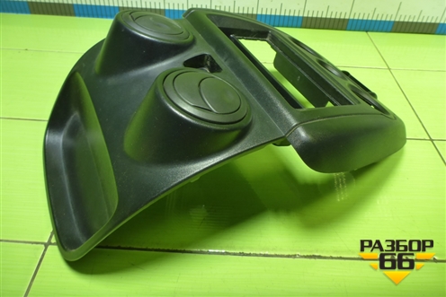 Накладка на торпедо (центральная) (8450005984) для VAZ Granta/Гранта