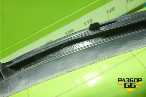 Молдинг лобового стекла левый (51317350609) для BMW X1 F48 с 2014г (Х1 Ф48)