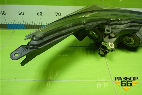 Фара левая (до 2016г галоген) (8115002E70) для Toyota Corolla (E18) с 2012-2019г (Королла 180)