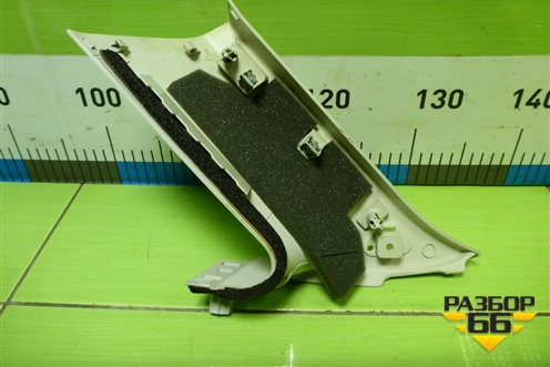 Обшивка стойки задняя верхняя левая (хетчбэк)  (BM51A31011ADW) для Ford Focus 3 с 2011г (Фокус)