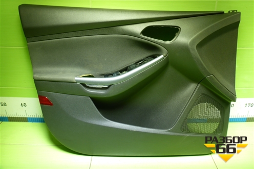 Обшивка двери передней левой под электрику (BM51A2394301) для Ford Focus 3 с 2011г (Фокус)