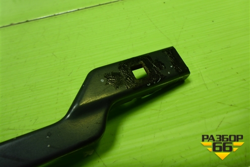 Поводок стеклоочистителя левый (BM5117526AB) для Ford Focus 3 с 2011г (Фокус)