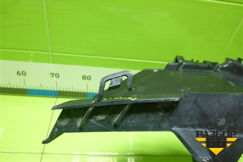 Дефлектор радиатора правый (8450090774) для VAZ Largus/Ларгус с 2012-2024г