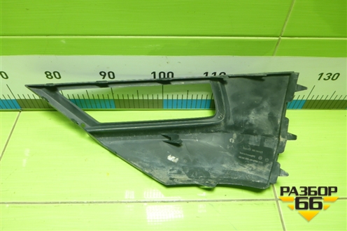 Накладка переднего бампера правая (5NA853212A) для Volkswagen Tiguan с 2016г (Тигуан)