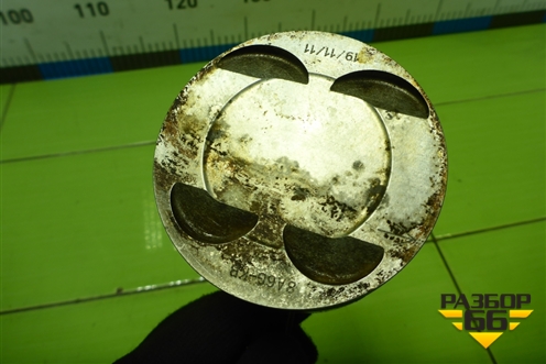 Поршень с шатуном (1.6л PNDA) для Ford Focus 3 с 2011г (Фокус)