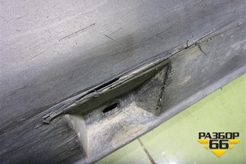 Накладка на порог наружная правая (BM51A10154A) для Ford Focus 3 с 2011г (Фокус)