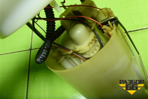 Насос топливный электрический (AV619H307AC) для Ford Focus 3 с 2011г (Фокус)