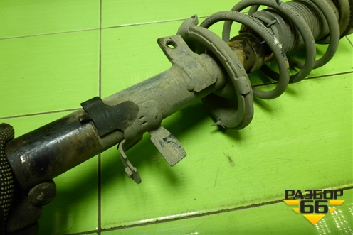 Амортизатор передний левый (дубликат) для Ford Focus 3 с 2011г (Фокус)