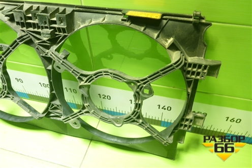 Диффузор вентилятора (1355A140) для Mitsubishi Outlander XL с 2006-2012г (Аутлендер ХЛ)