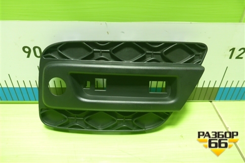 Накладка заднего бампера левая (StepWay под парктроник не оригинал) для Renault Sandero с 2013-2022г (Сандеро)