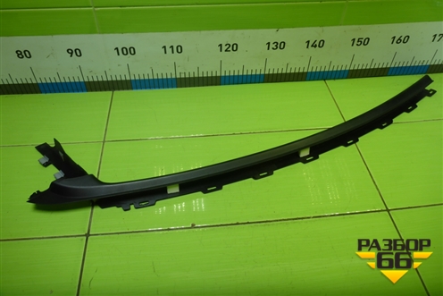 Накладка двери передней левой (на рамку) (BM51A20297) для Ford Focus 3 с 2011г (Фокус)