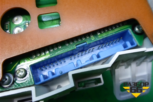 Щиток приборов МКПП (MN151543) для Mitsubishi Lancer-9  с 2003-2008г (Лансер)