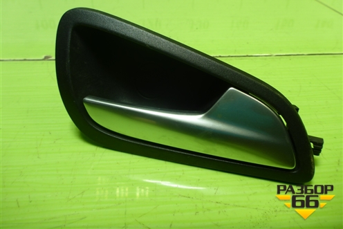 Ручка внутренняя двери задней правой (AM51U22600BDW) для Ford Focus 3 с 2011г (Фокус)