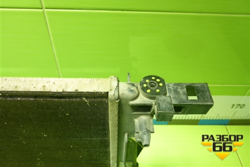 Радиатор охлаждения (214105731R) для Renault Logan II с 2012г (Логан)