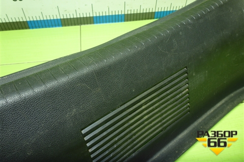 Обшивка багажника на заднюю панель (седан) (13222395) для Opel Insignia с 2008-2017г (Инсигниа)