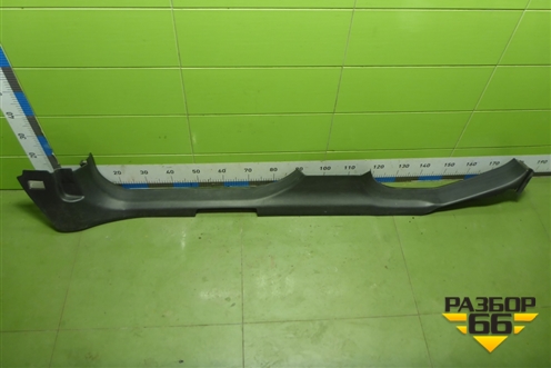 Накладка порога внутренняя правая (13318901) для Opel Insignia с 2008-2017г (Инсигниа)