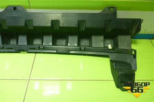 Наполнитель переднего бампера (J8A217A793AC) для Land Rover Range Rover Velar с 2017г (Велар)