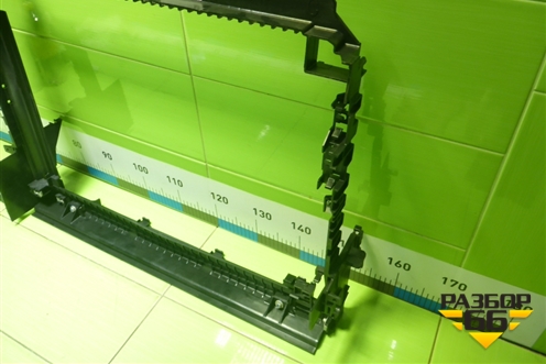 Дефлектор радиатора (GX738A107AC) для Land Rover Range Rover Velar с 2017г (Велар)