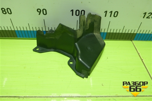 Дефлектор радиатора правый (J8A28310AA) для Land Rover Range Rover Velar с 2017г (Велар)