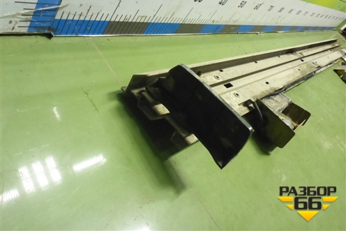 Усилитель порога правого(под подножку) для Lexus GX-460 с 2009г (ГХ)