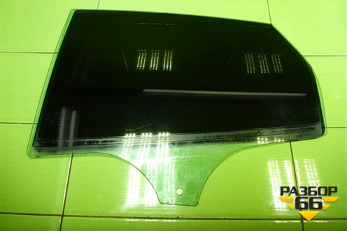 Стекло двери задней левой (хетчбэк) для Ford Focus 3 с 2011г (Фокус)