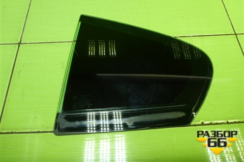 Стекло двери задней левой форточка (седан) для Opel Insignia с 2008-2017г (Инсигниа)