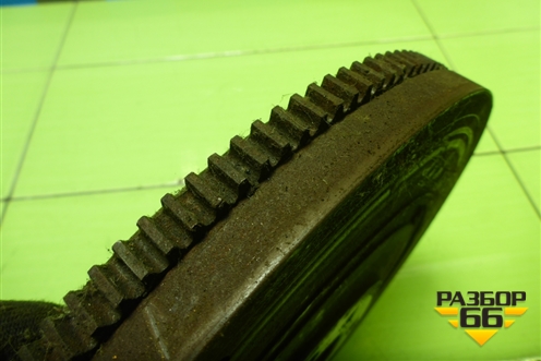 Маховик (1.4л CAX) (03C105273K) для Volkswagen Golf V Plus с 2005-2014г (Гольф 5 Плюс)