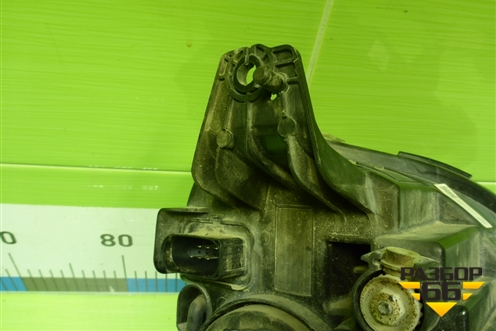 Фара левая (галоген) (605000528AA) для OMODA C5 с 2022г (Ц5)