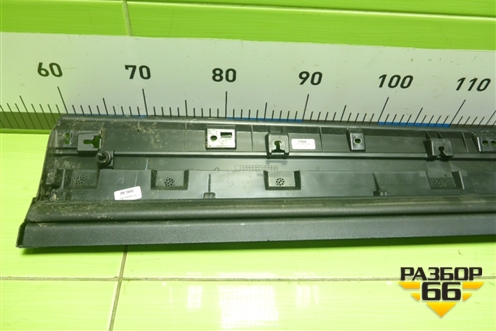 Накладка двери передней левой (8889688739) для Geely Monjaro с 2021г (Монджаро)