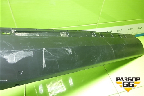 Накладка двери передней правой (8889688739) для Geely Monjaro с 2021г (Монджаро)