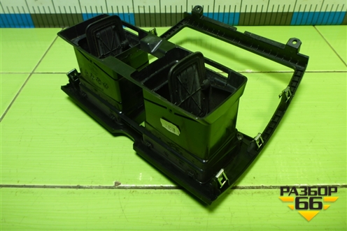 Дефлектор воздушный центральный (21925325182) для VAZ Kalina/Калина