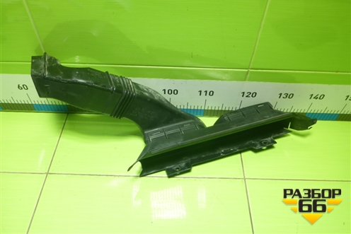 Воздухозаборник воздушного фильтра (J8A29H722AB) для Land Rover Range Rover Velar с 2017г (Велар)