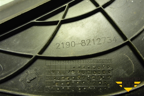 Решетка стеклоочистителей правая (21908212734) для VAZ Kalina/Калина