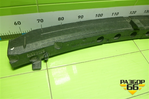 Наполнитель переднего бампера (620901KA1A) для Nissan Juke (F15) с 2010-2019г (Жук)