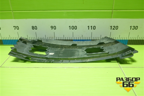 Решетка в передний бампер правая (57A807368) для Skoda Karoq с 2017г (Карок)