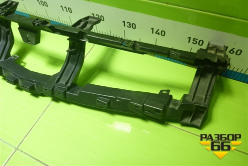 Кронштейн решетки радиатора (6013028500) для Geely Tugella с 2019г (Тугелла)