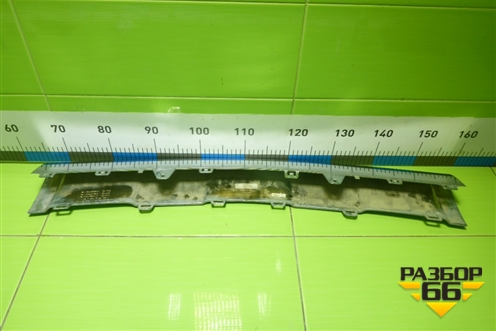 Накладка переднего бампера (A2928852200) для Mercedes Benz GLE-Klass (купе) C292 с 2015г (ГЛЕ)