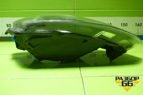 Фара правая (галоген) (6RU941016) для Volkswagen Polo (седан) с 2010г (Поло)