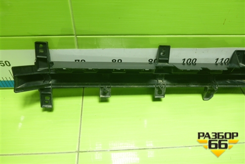 Накладка на решетку радиатора (5509133XKJ20A) для Haval H3 с 2023-2025г (Аш3)