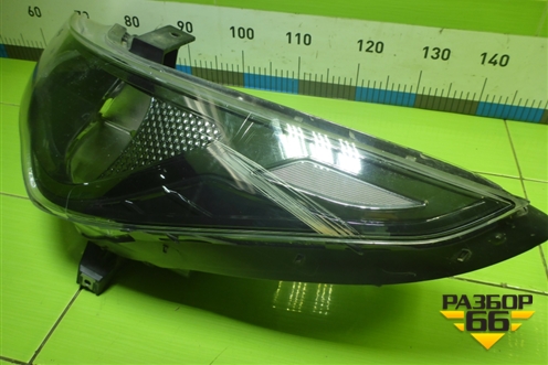 Фара левая (после 2020г галоген) (92101H5500) для Hyundai Solaris с 2017г (Солярис)